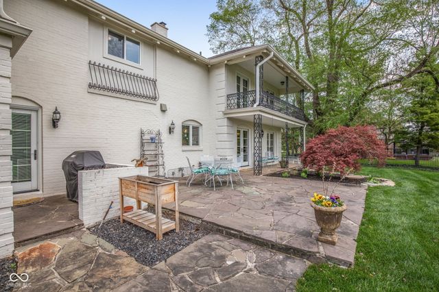 2219 Pebble Beach Drive, Carmel, IN 46032