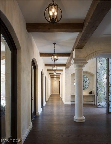 9017 Grove Crest Lane, Las Vegas, NV 89134