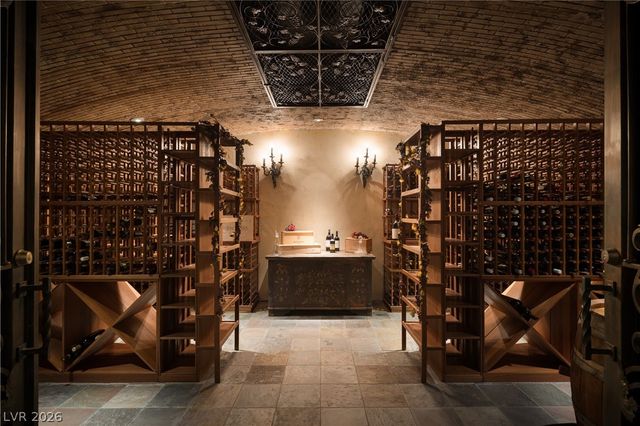 9017 Grove Crest Lane, Las Vegas, NV 89134