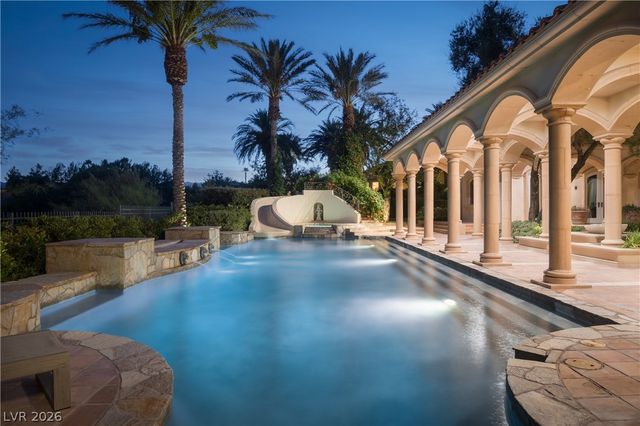 9017 Grove Crest Lane, Las Vegas, NV 89134