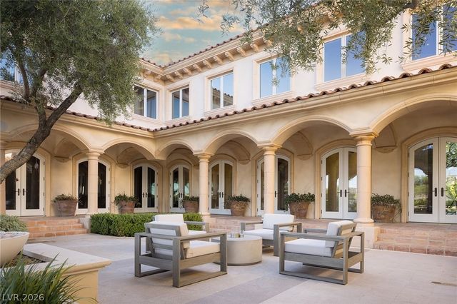 9017 Grove Crest Lane, Las Vegas, NV 89134