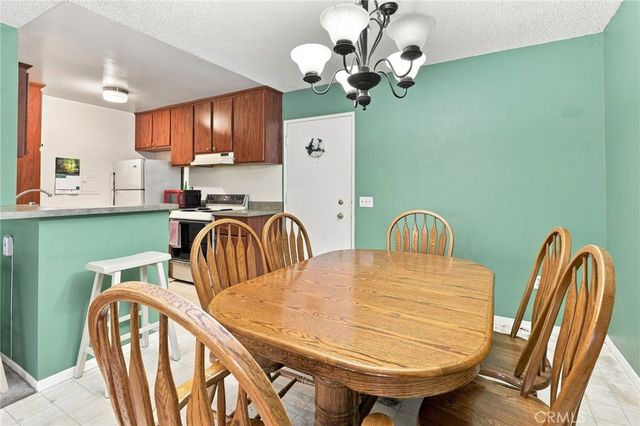 23515 Lyons Avenue 174, Valencia, CA 91355