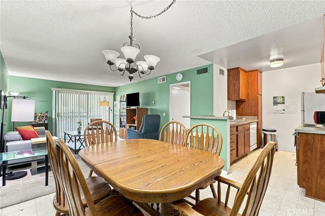 23515 Lyons Avenue 174, Valencia, CA 91355