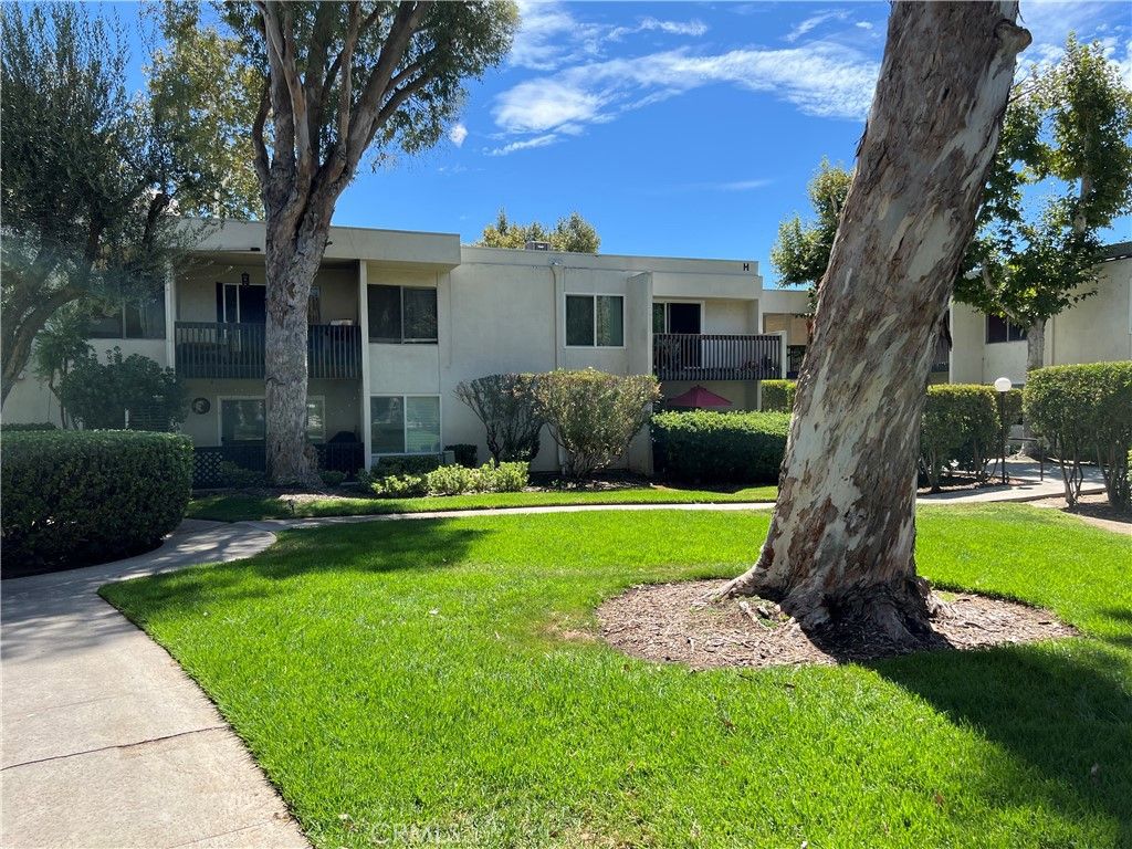 23515 Lyons Avenue 174, Valencia, CA 91355