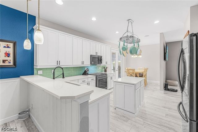 9159 Gladiolus Preserve CIR, Fort Myers, FL 33908