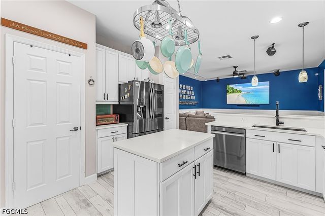 9159 Gladiolus Preserve CIR, Fort Myers, FL 33908
