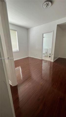 1502 Jefferson Ave 102, Miami Beach, FL 33139