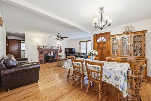 47 Stockton St, Fall River, MA 02721