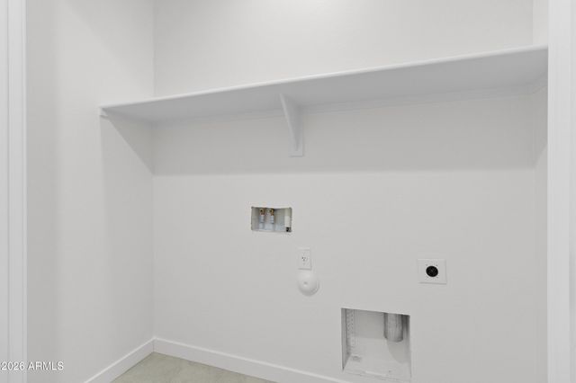 32273 N 21st Drive, Phoenix, AZ 85085