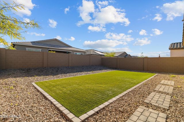 32273 N 21st Drive, Phoenix, AZ 85085
