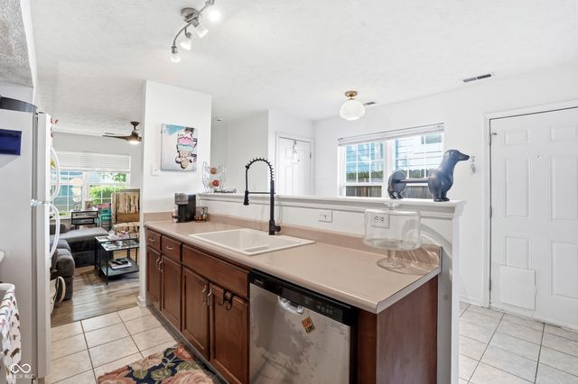 1414 E New York Street, Indianapolis, IN 46201