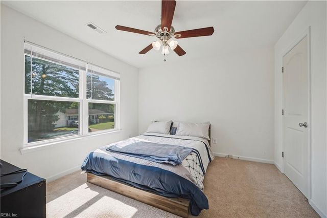 3317 Dunedin DR, Chesapeake, VA 23321