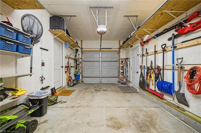 3317 Dunedin DR, Chesapeake, VA 23321