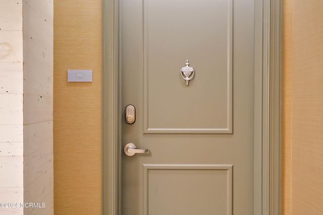 240 N Water Street Apt 853, Wilmington, NC 28401