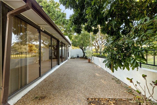 6825 Allegre Court, Boca Raton, FL 33433