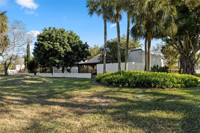 6825 Allegre Court, Boca Raton, FL 33433