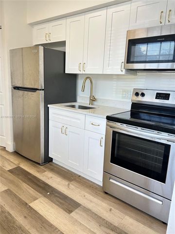 571 NE 67th 1, Miami, FL 33138