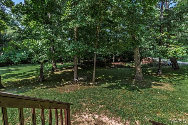 4109 Lakeview Drive, Hillsboro, MO 63050