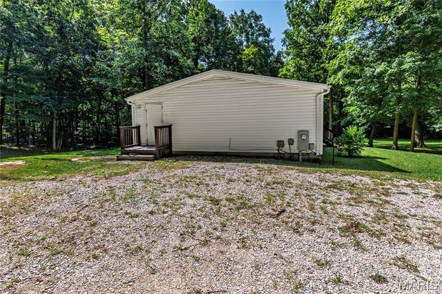 4109 Lakeview Drive, Hillsboro, MO 63050