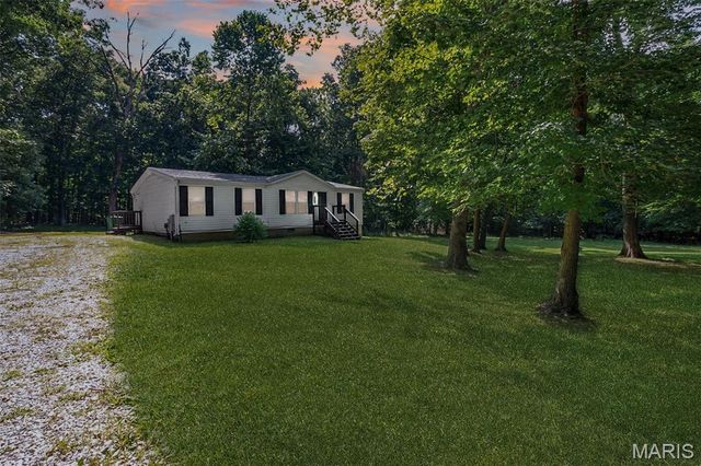 4109 Lakeview Drive, Hillsboro, MO 63050