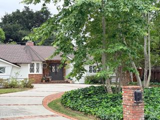20550 De Forest Street, Woodland Hills, CA 91364