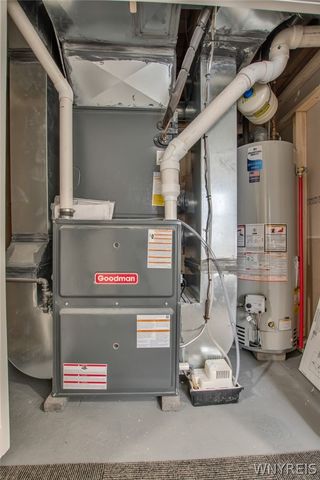 243 Lehn Springs Drive, Amherst, NY 14221