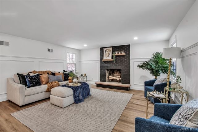 243 Lehn Springs Drive, Amherst, NY 14221