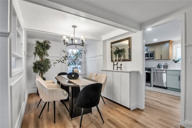 243 Lehn Springs Drive, Amherst, NY 14221