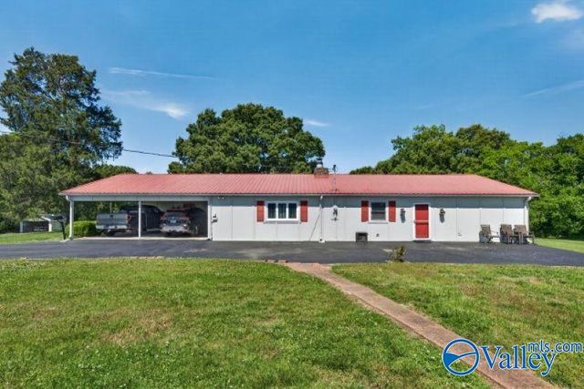 37 Old McLemore Road, Taft, TN 38488