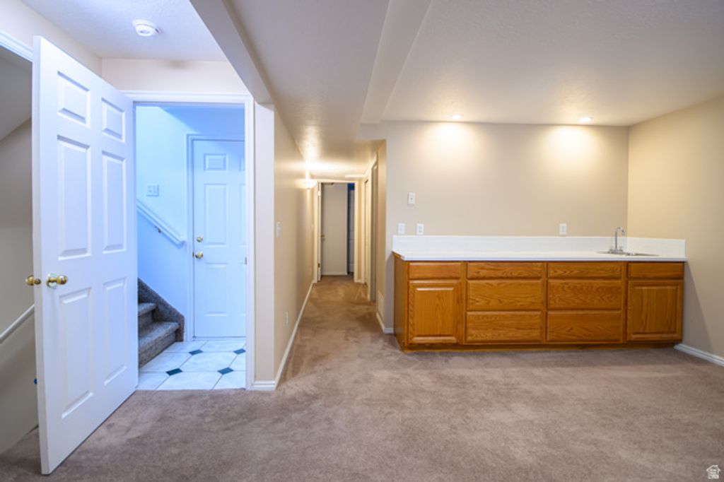 Image 15 of property listing at 960 E 3400 N, Layton, UT 84040