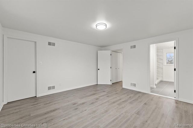 33355 Slocum Drive, Farmington, MI 48336