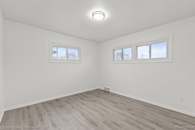 33355 Slocum Drive, Farmington, MI 48336