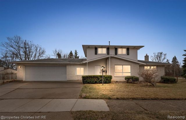 33355 Slocum Drive, Farmington, MI 48336