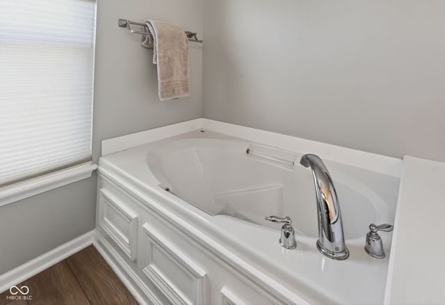 13975 Avalon Boulevard, Fishers, IN 46037