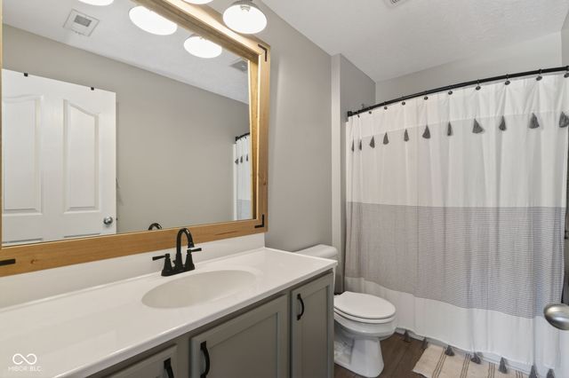 13975 Avalon Boulevard, Fishers, IN 46037