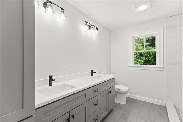 15 Elm Place, Hanson, MA 02341