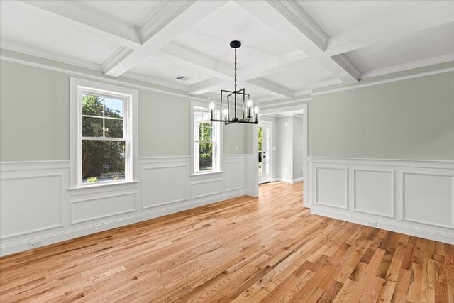 15 Elm Place, Hanson, MA 02341