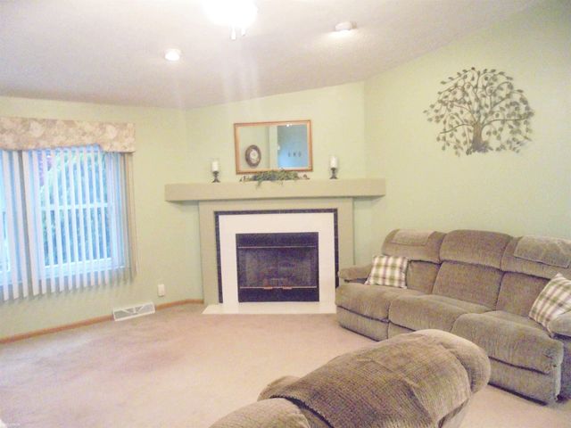 536 Swan Creek Court, Smiths Creek, MI 48074
