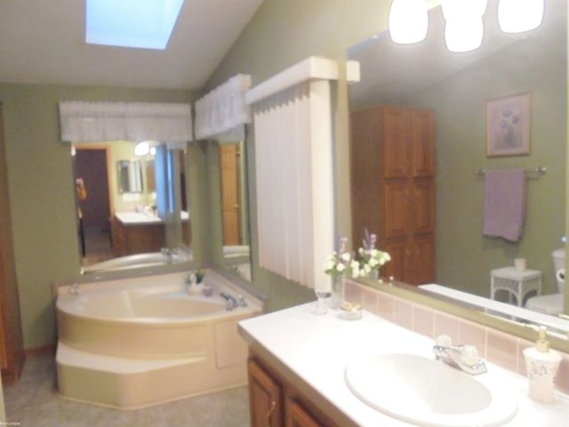 536 Swan Creek Court, Smiths Creek, MI 48074