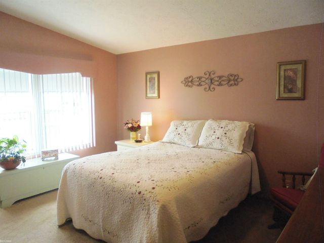 536 Swan Creek Court, Smiths Creek, MI 48074