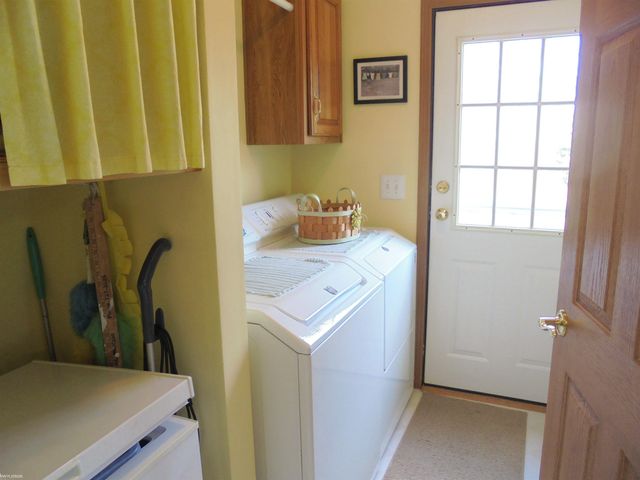 536 Swan Creek Court, Smiths Creek, MI 48074