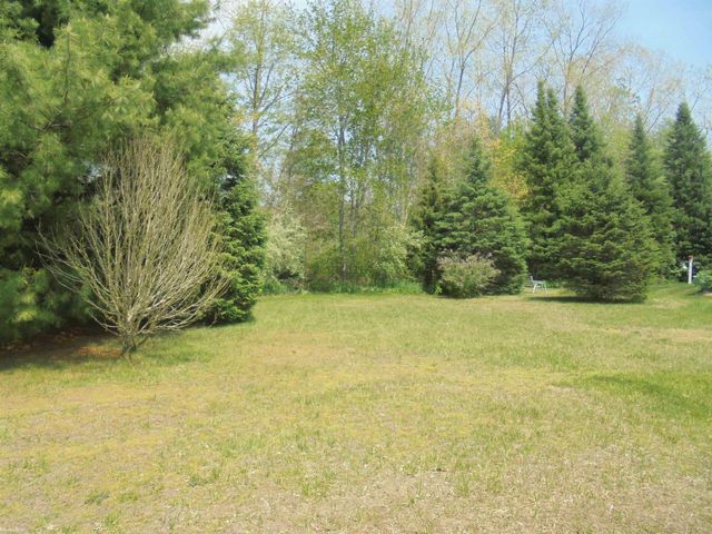 536 Swan Creek Court, Smiths Creek, MI 48074