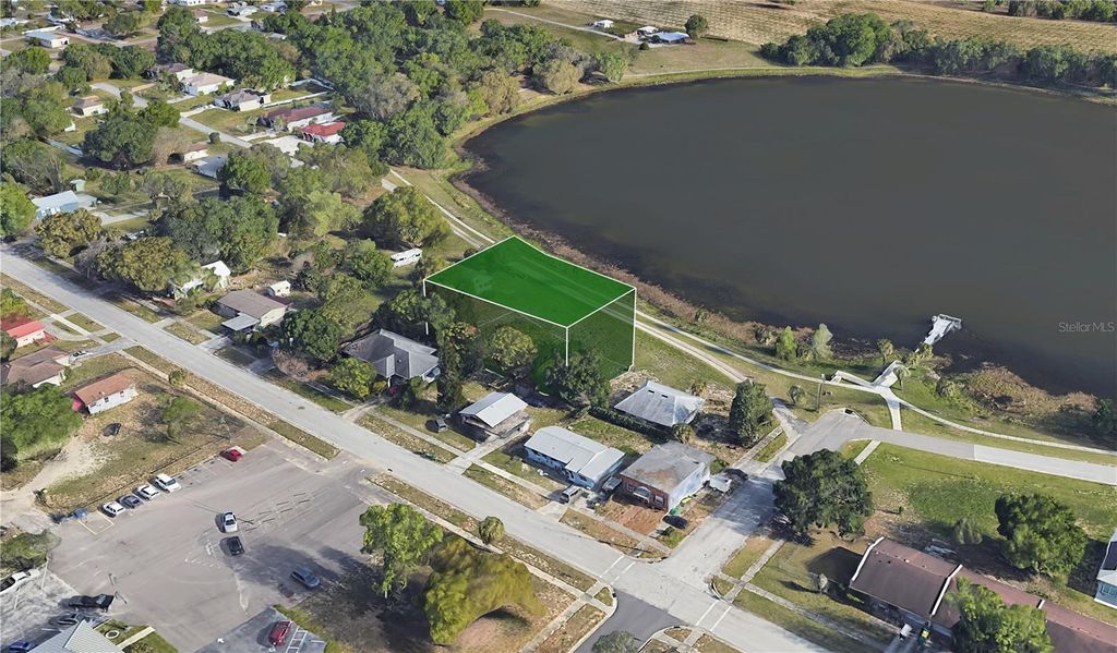 Image 18 of property listing at 0 E LAKE MENZIE BOULEVARD, Dundee, FL 33838