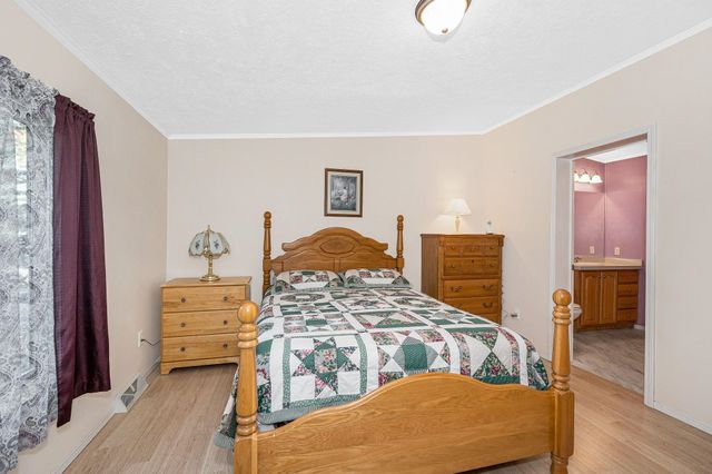 18 Winter Street, Salem, NH 03079