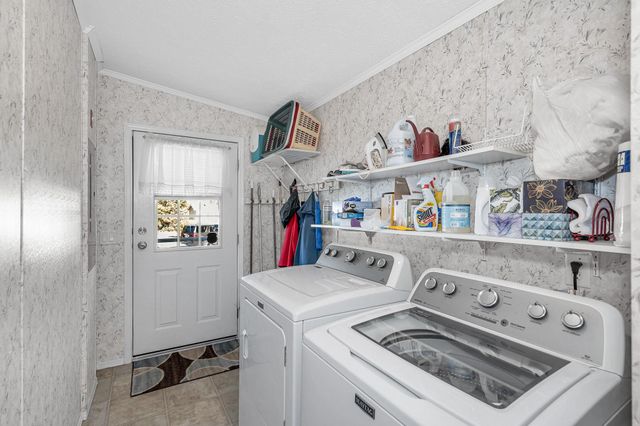 18 Winter Street, Salem, NH 03079