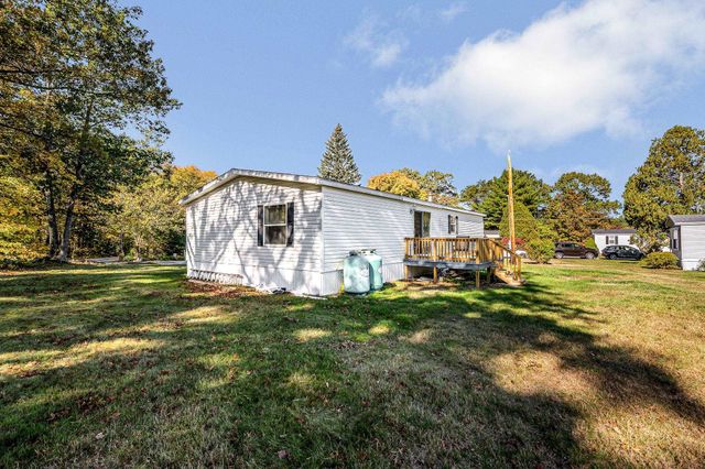 18 Winter Street, Salem, NH 03079