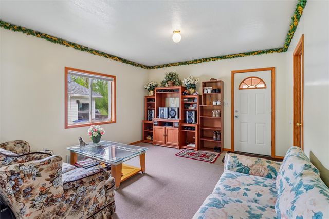 2528 SE 6th Street, Des Moines, IA 50315