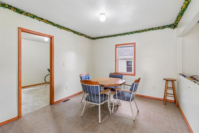 2528 SE 6th Street, Des Moines, IA 50315