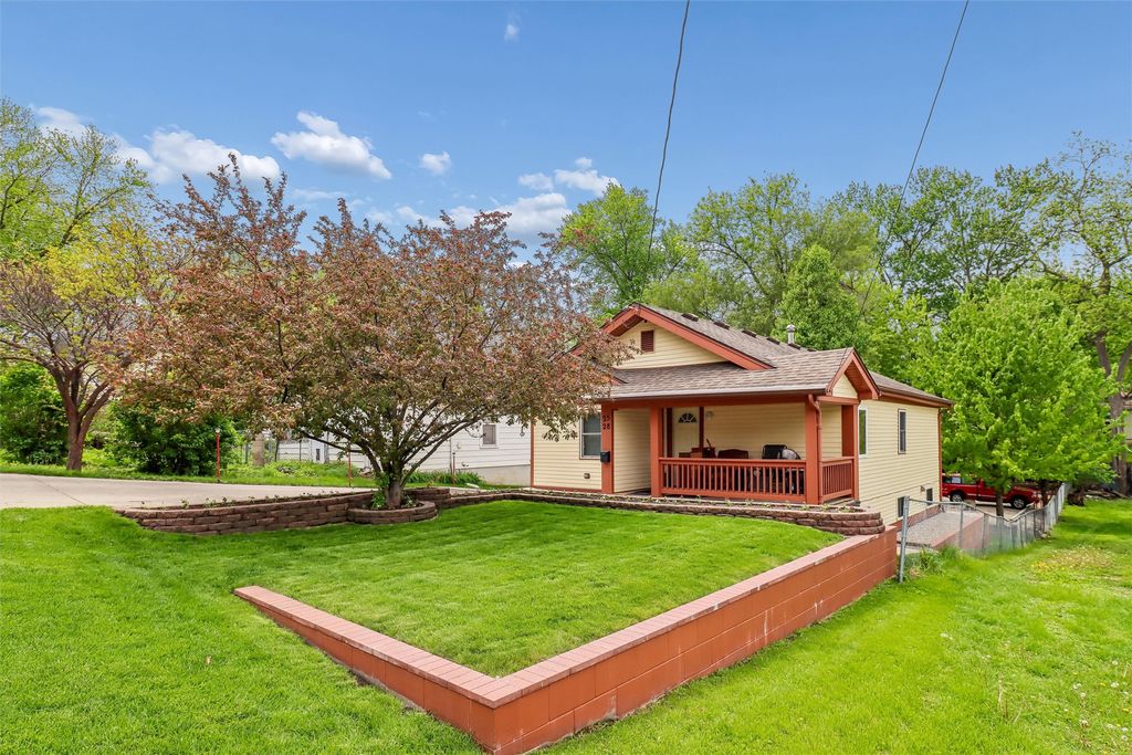 2528 SE 6th Street, Des Moines, IA 50315