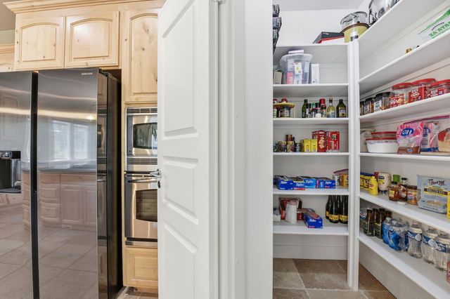449 Plutes Way, Colfax, CA 95713